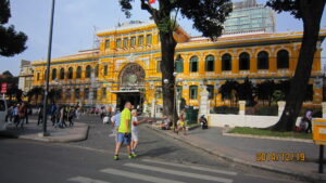 Ho Chi Minh Merkez Postanesi